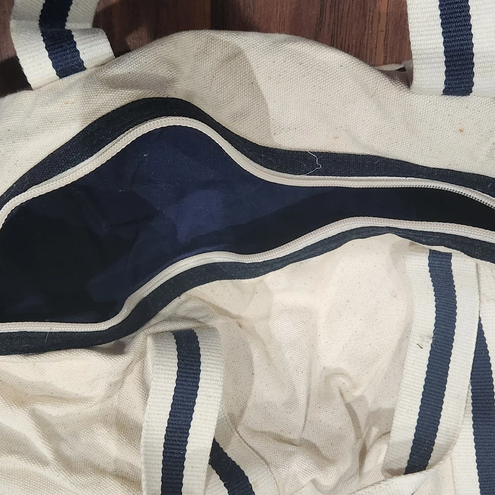 VS Y2K cream dark blue striped canvas weekender - Picture 6 of 6